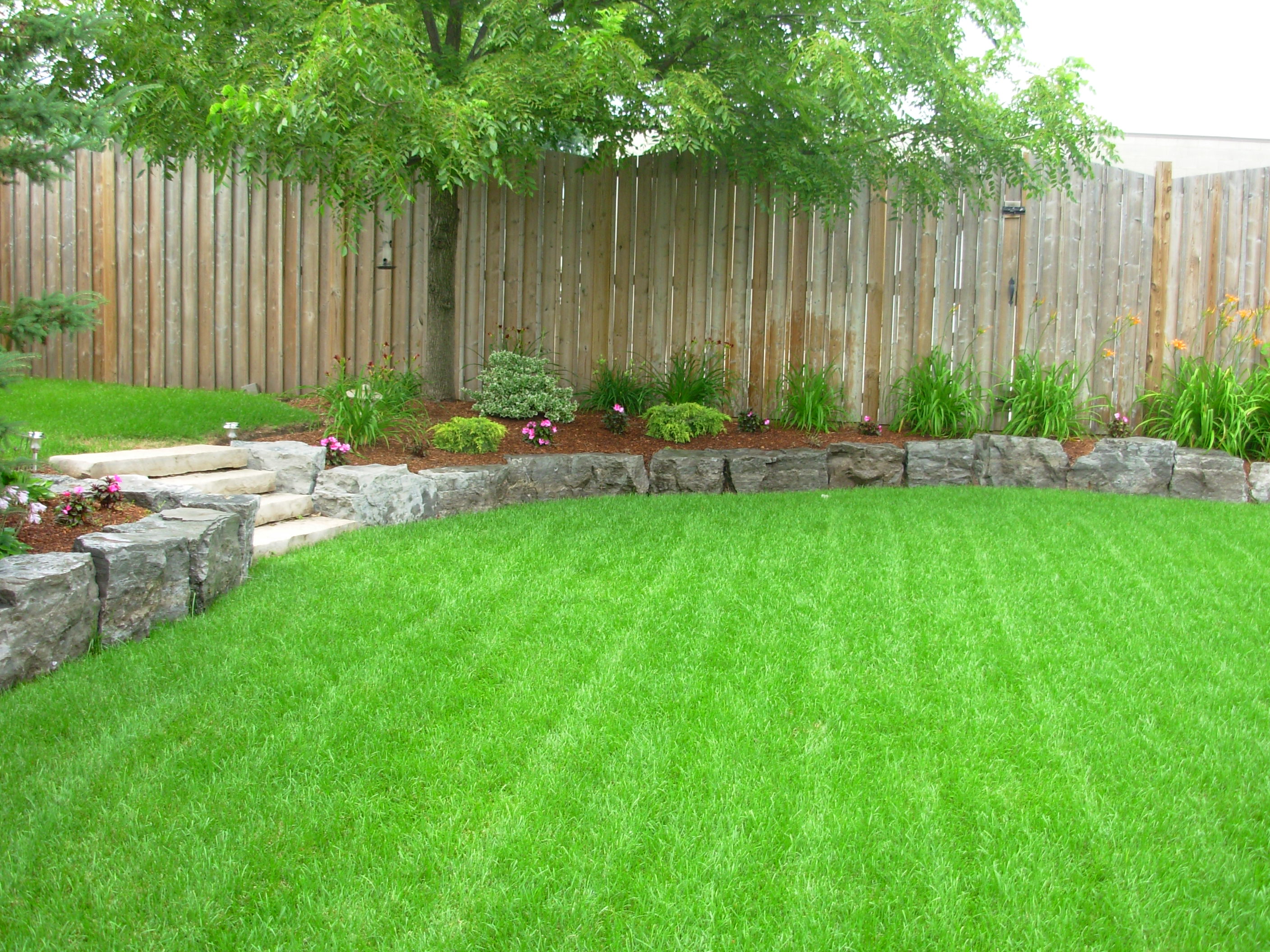 landscaping & grounds maintenance